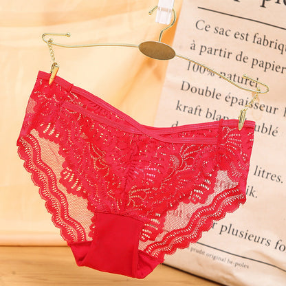 Women's Low-Rise Lace Briefs with Cotton Lining