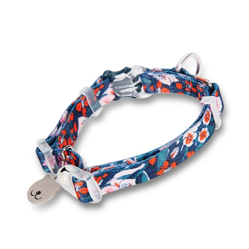 Floral Print Cat Collar with Bell – Adjustable, Soft & Secure