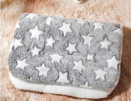 Double-Sided Pet Mat Blanket – All-Season Comfort for Cats & Dogs